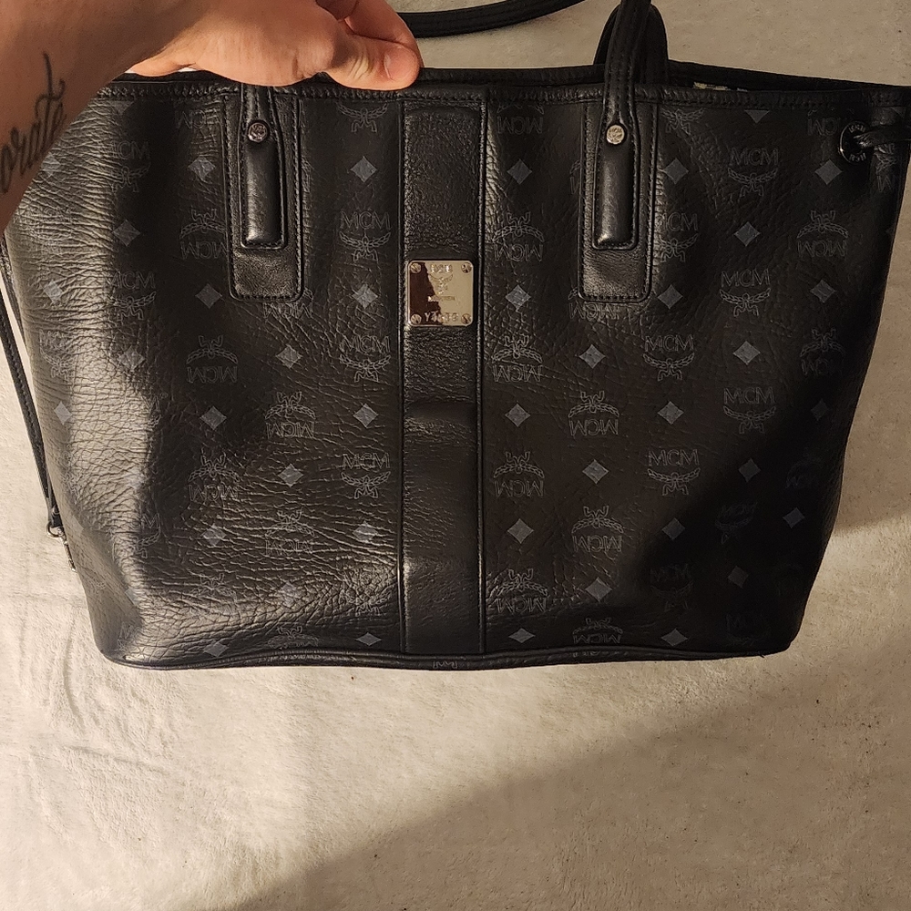 MCM Black Neverfull